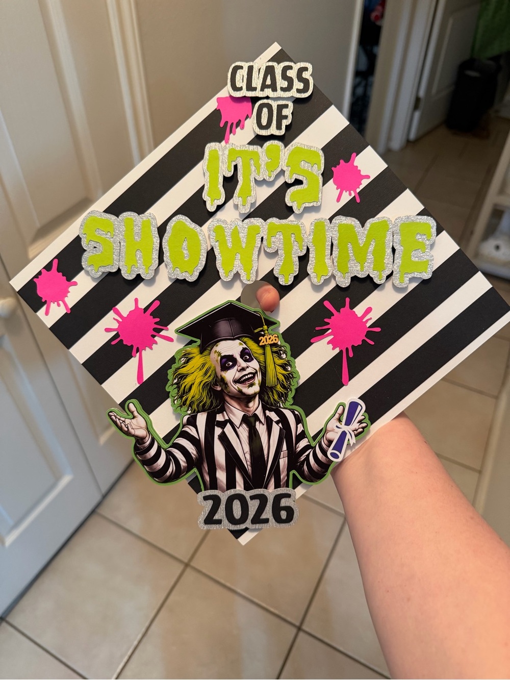 Graduation Cap Topper "Class of 2026 It's Showtime" - Neon Green & Pink